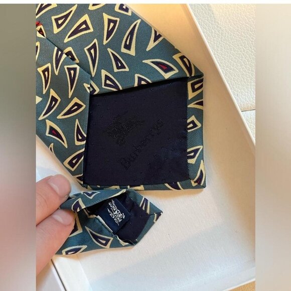 Burberry London Vintage Men's Tie All Silk Classic Nova Check Blue Designer - Picture 2 of 2